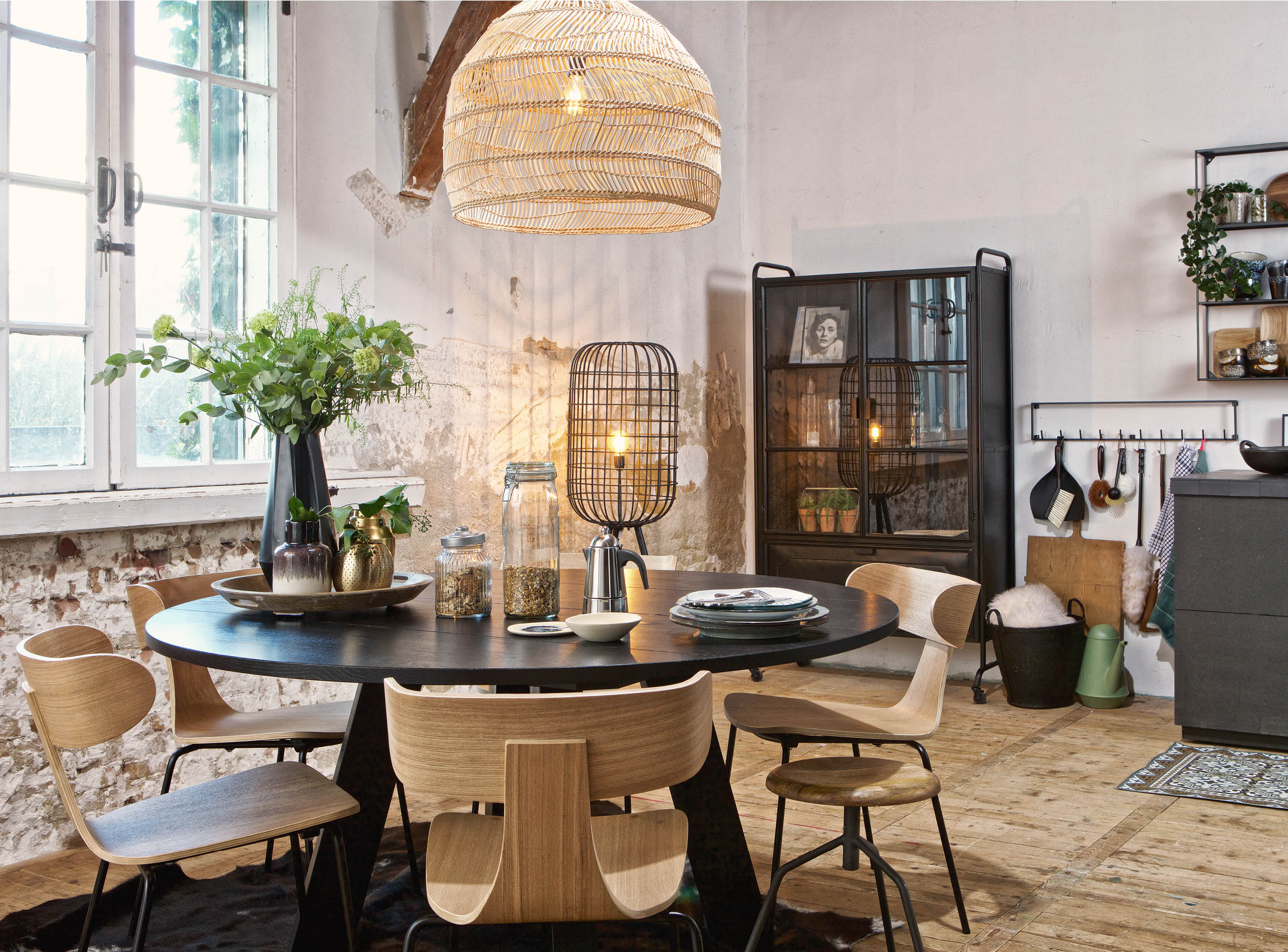 HKLiving Ball hanglamp en BePureHome Hurricane vloerlamp